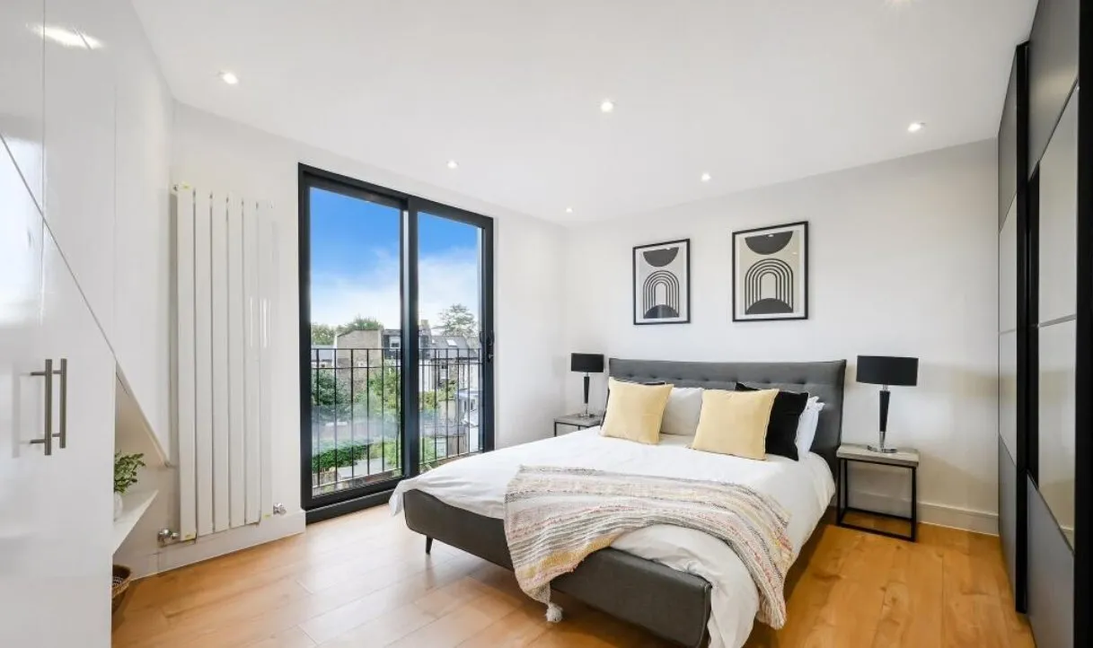 Jephtha Road, London, SW18, photo 5