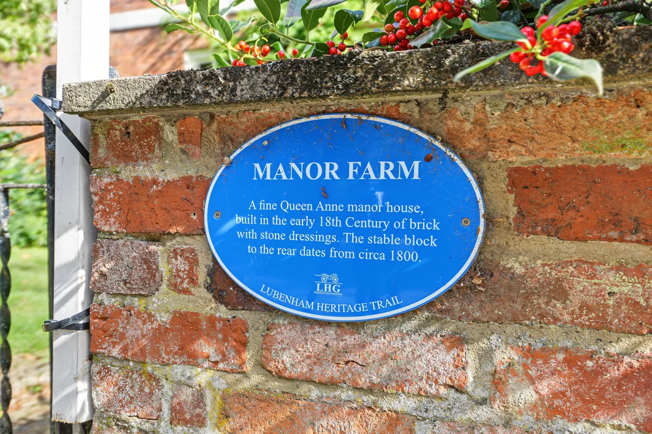 Manor Farm, The Green, LE16, photo 3