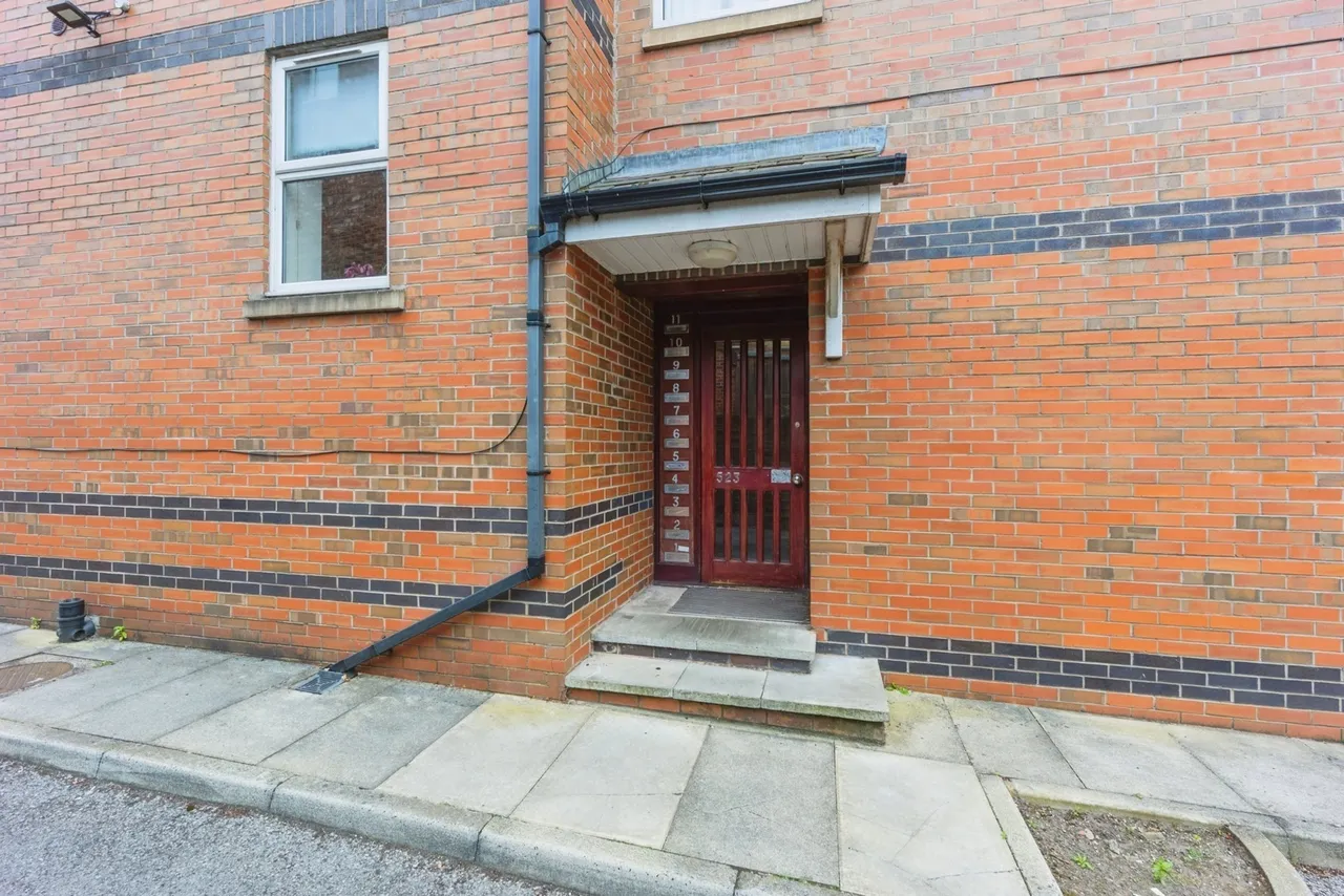 Barlow Moor Road, Chorlton, Manchester, M21, photo 16