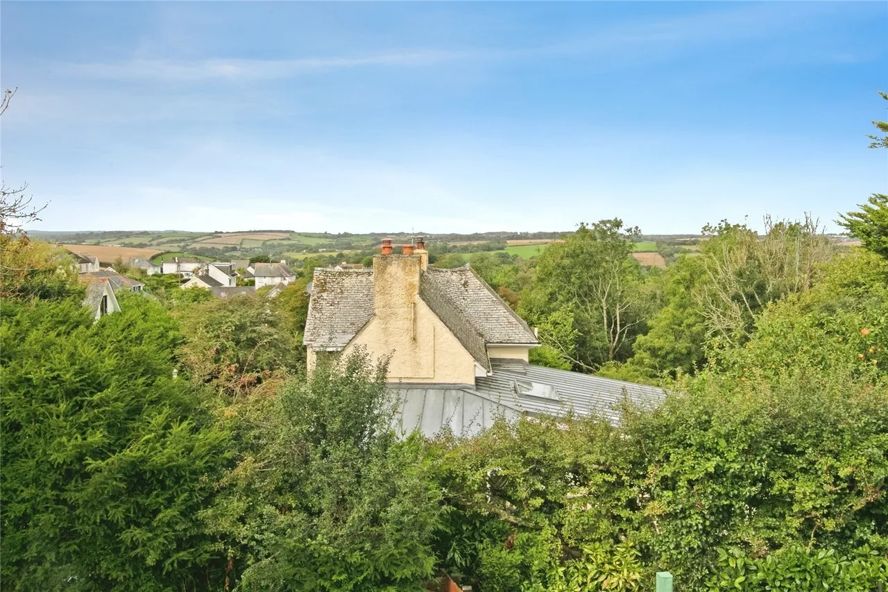 Cullen View, Probus, TR2, photo 12