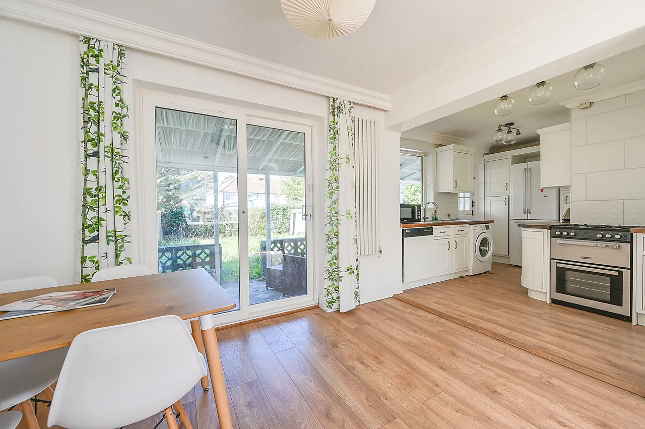 New Malden, KT3, photo 11
