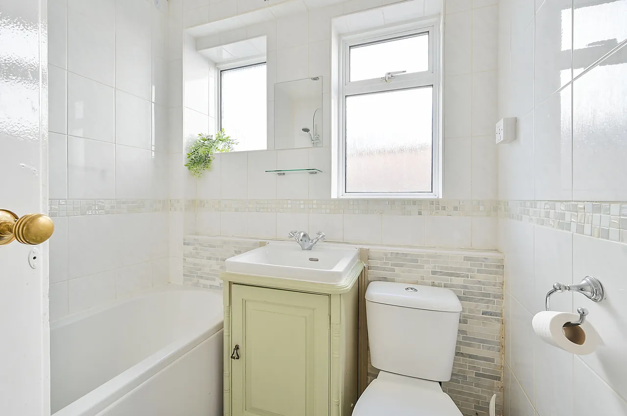 New Malden, KT3, photo 6