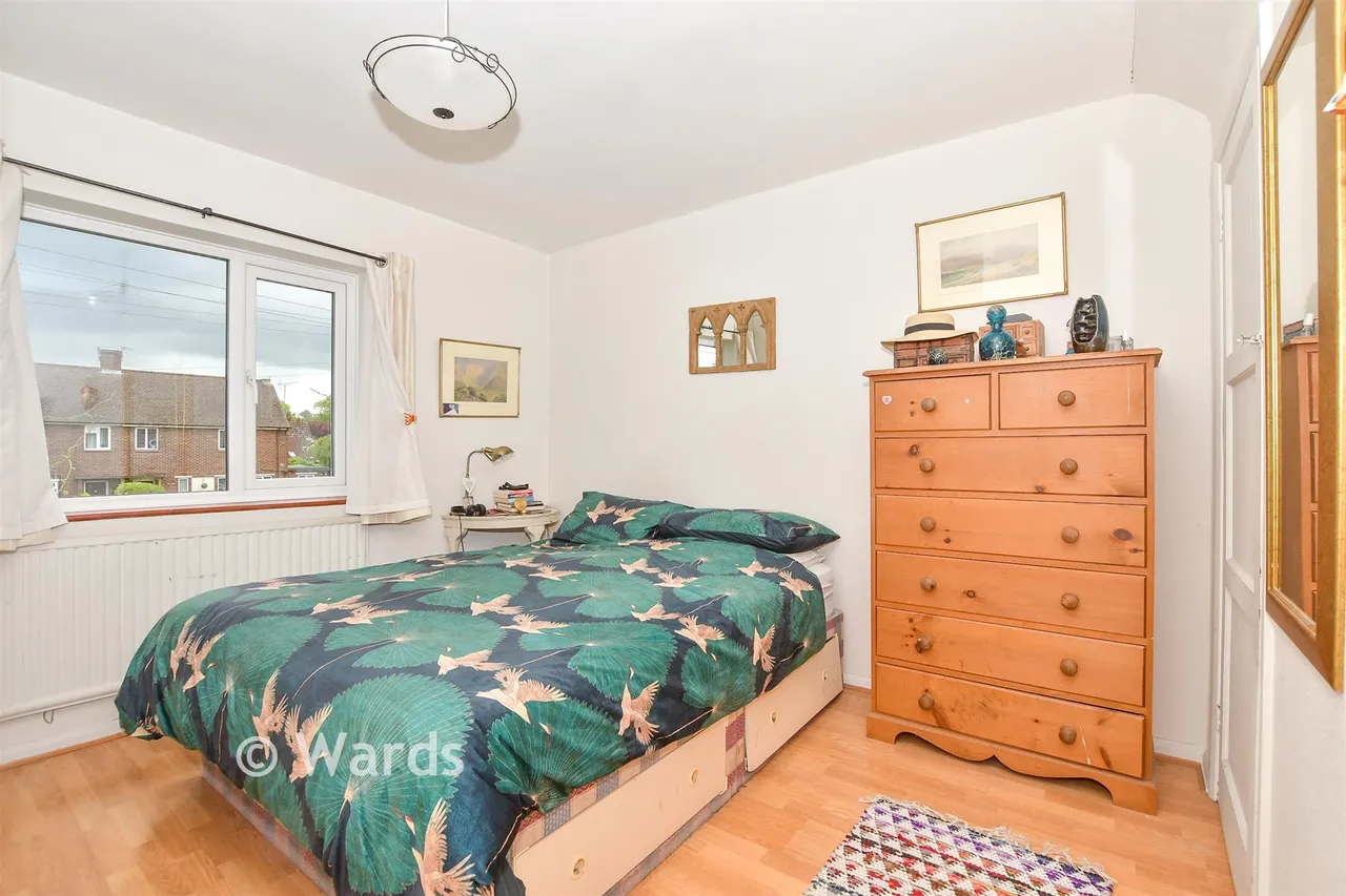 Oliver Crescent, Farningham, DA4, photo 8