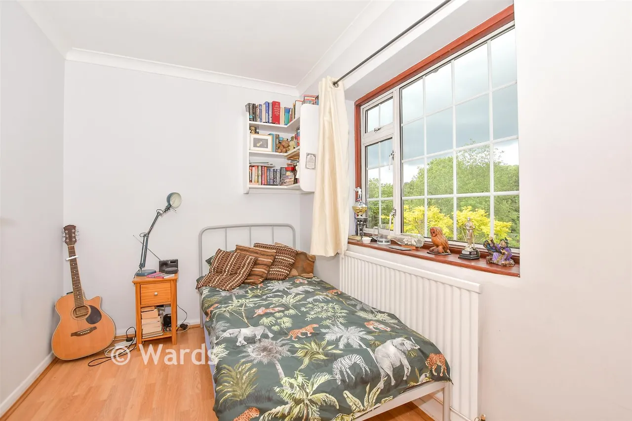 Oliver Crescent, Farningham, DA4, photo 10