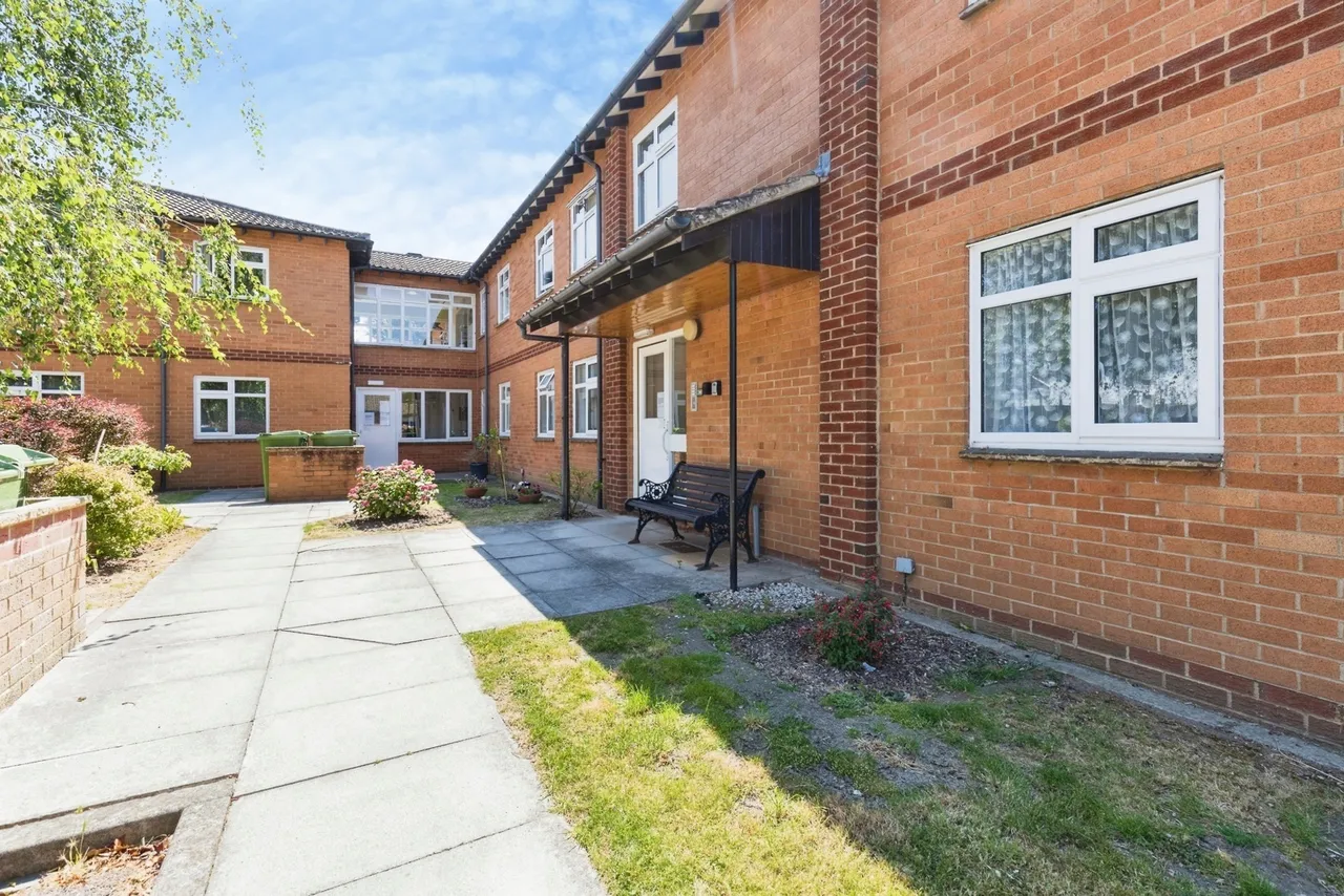 Welland Lodge Road, Cheltenham, GL52, photo 14