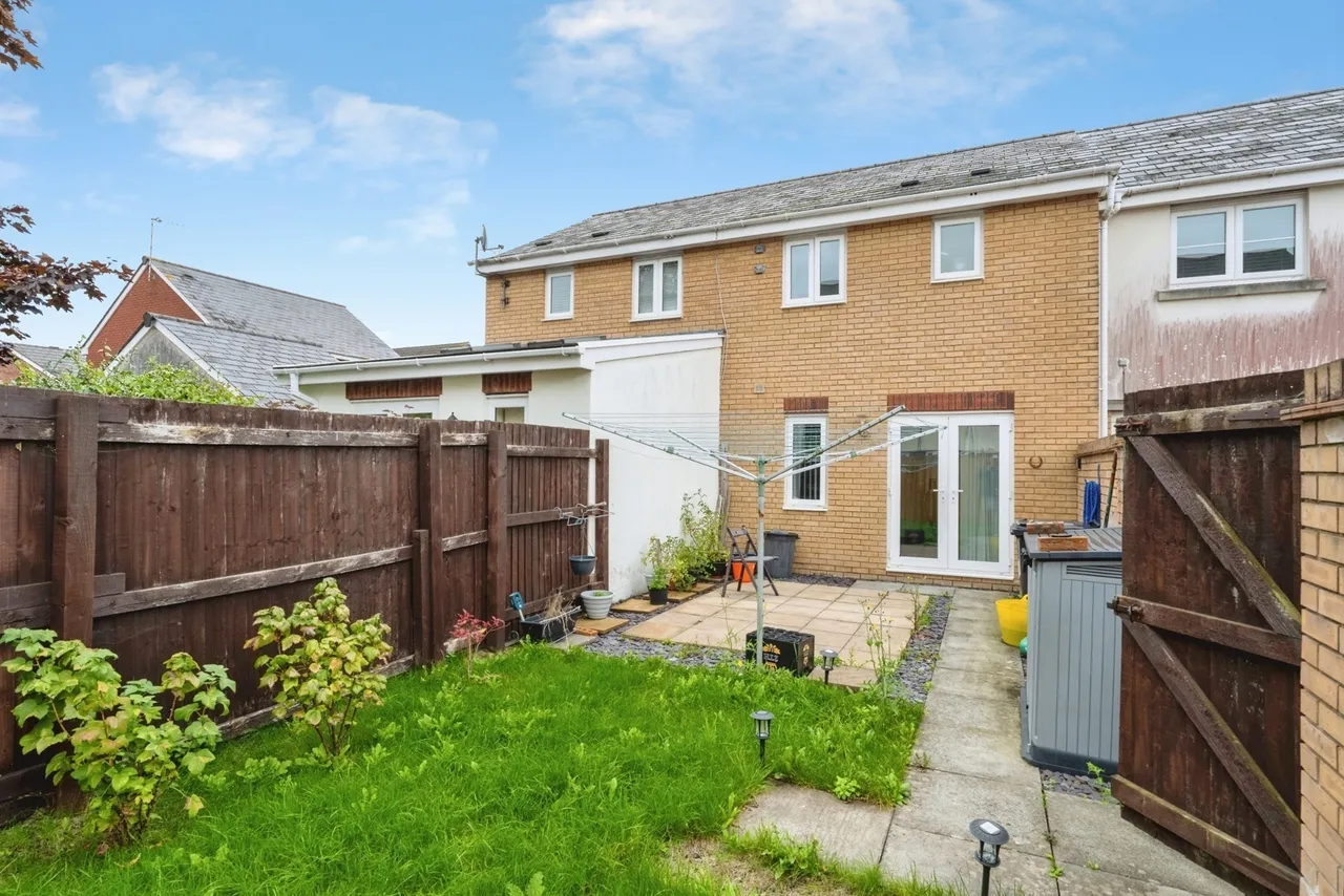 Six Mills Avenue, Gorseinon, SA4, photo 4