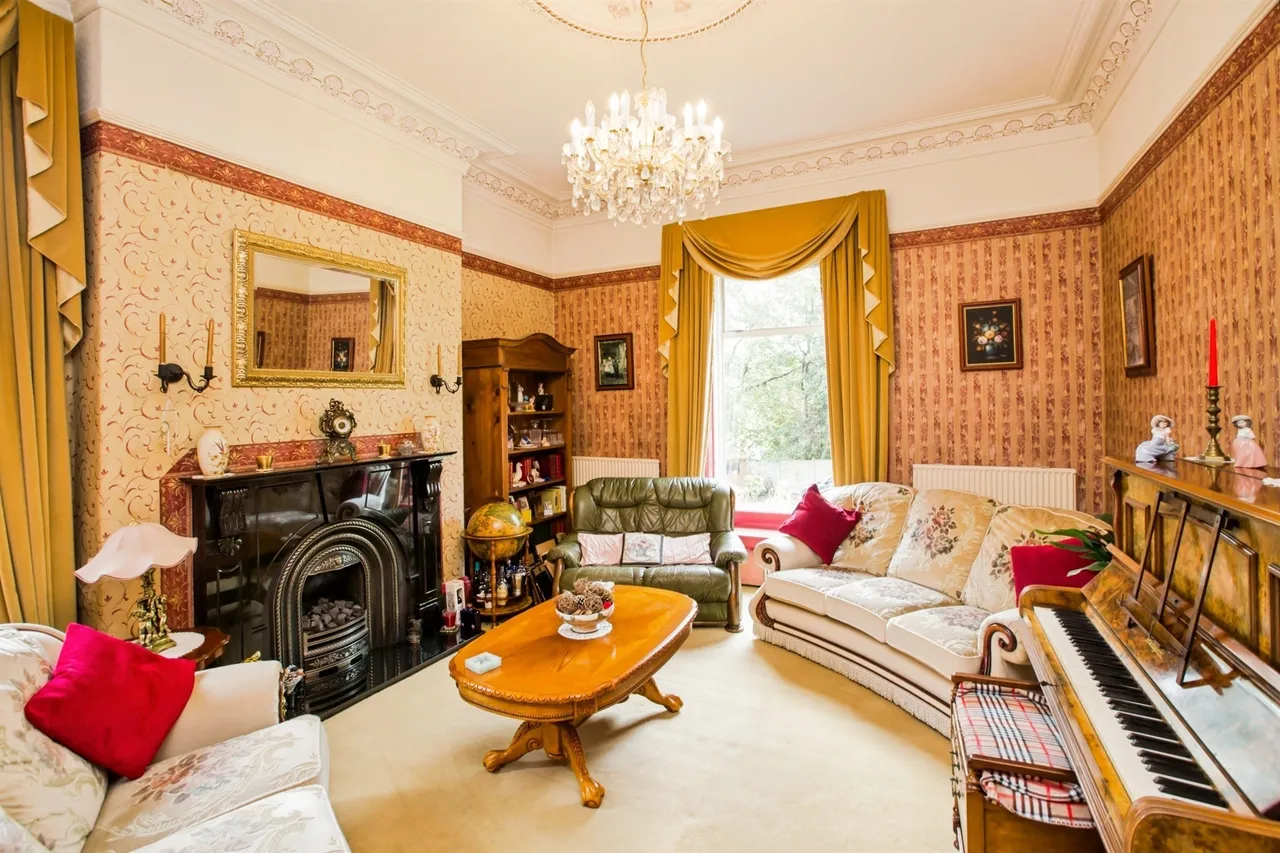 Coleman House, Sowerby Bridge, photo 3