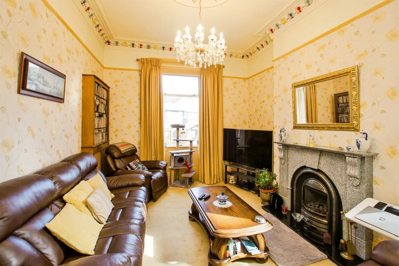 Coleman House, Sowerby Bridge, photo 6