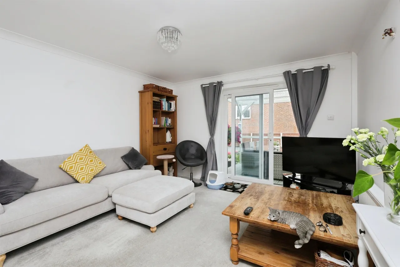 Howlett Drive, Hailsham, BN27, photo 5