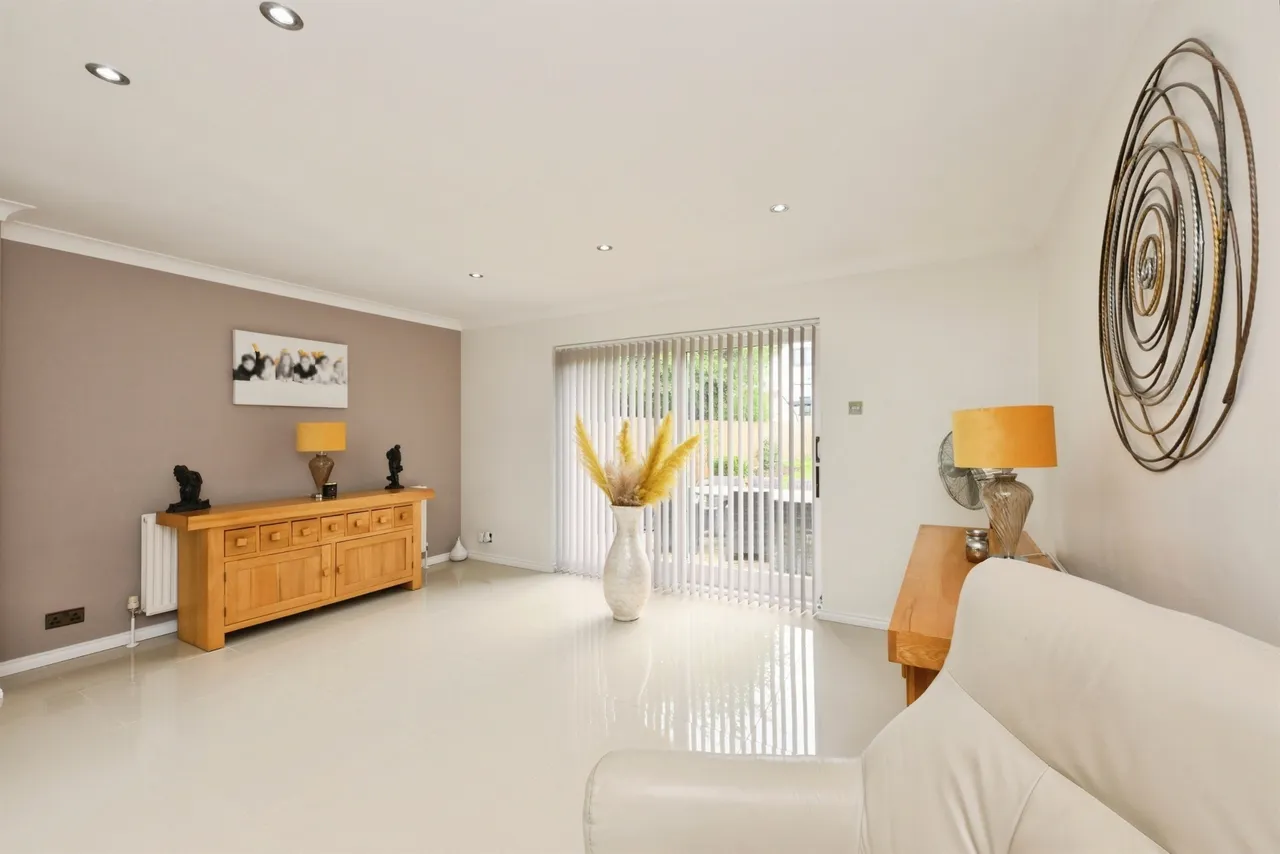 Hamlet Hill, Roydon, Harlow, photo 4