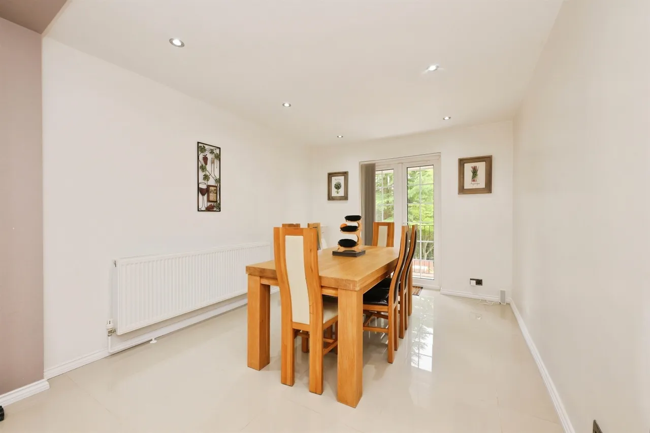 Hamlet Hill, Roydon, Harlow, photo 6