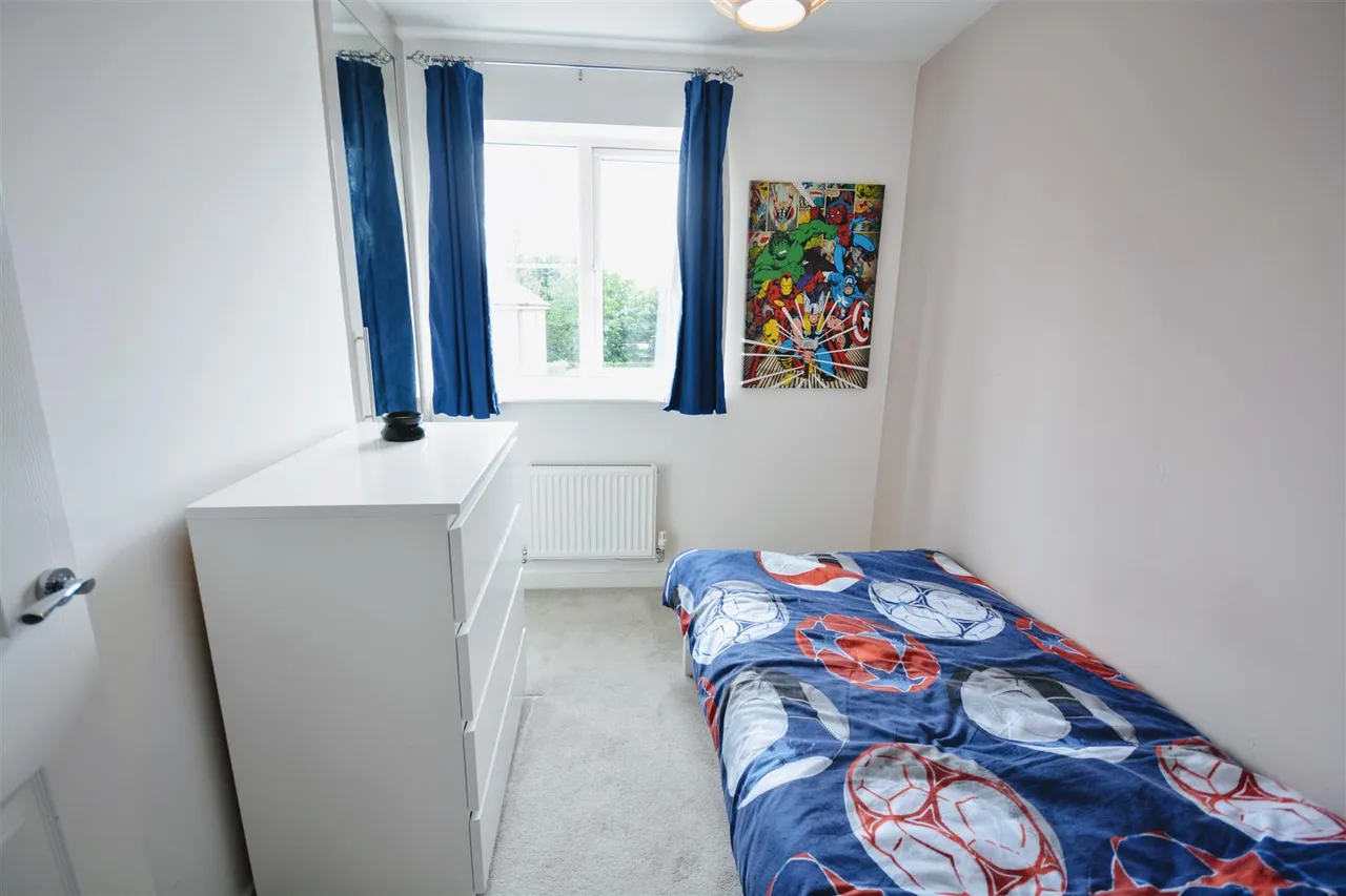 Winter Close, Epsom, Surrey, KT17 1AN, photo 7