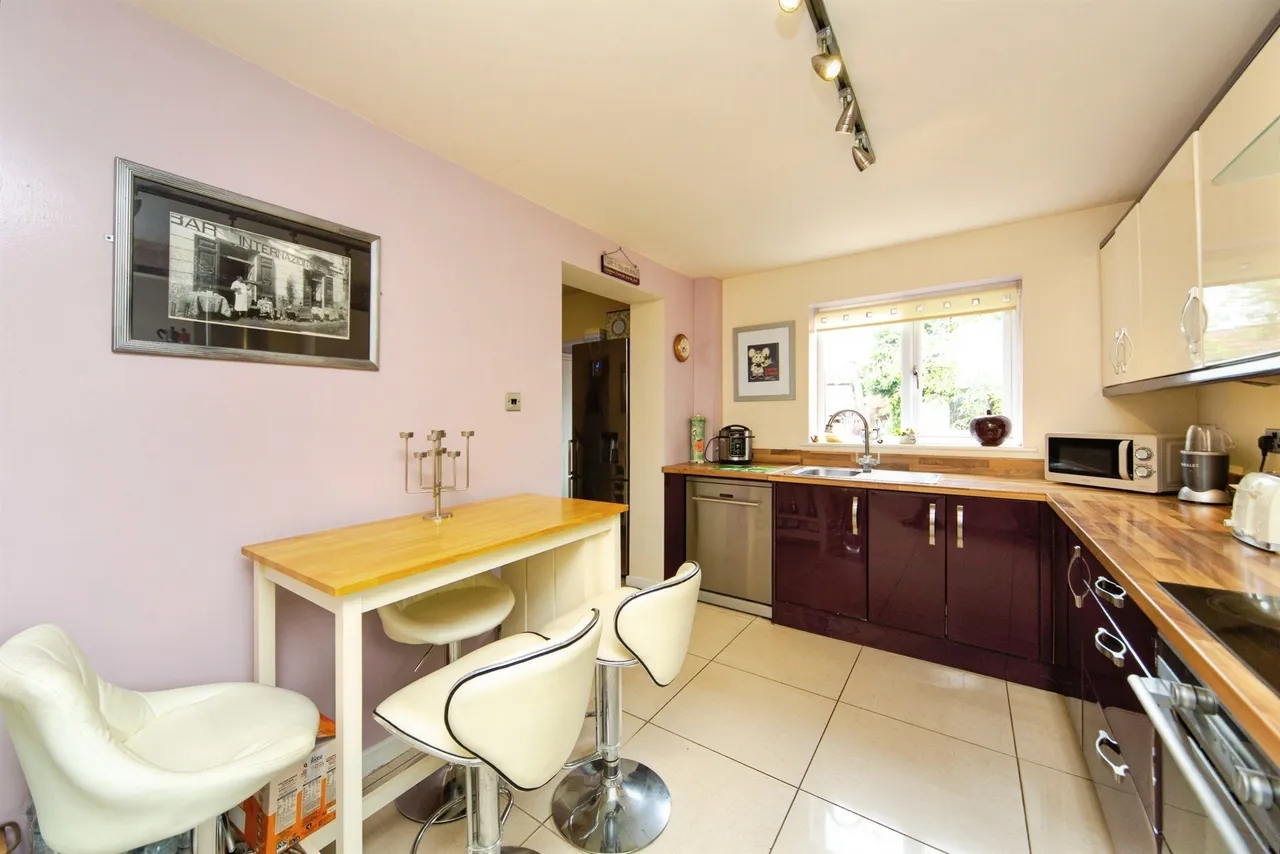 Southfield Road, Little Sutton, Ellesmere Port, photo 7
