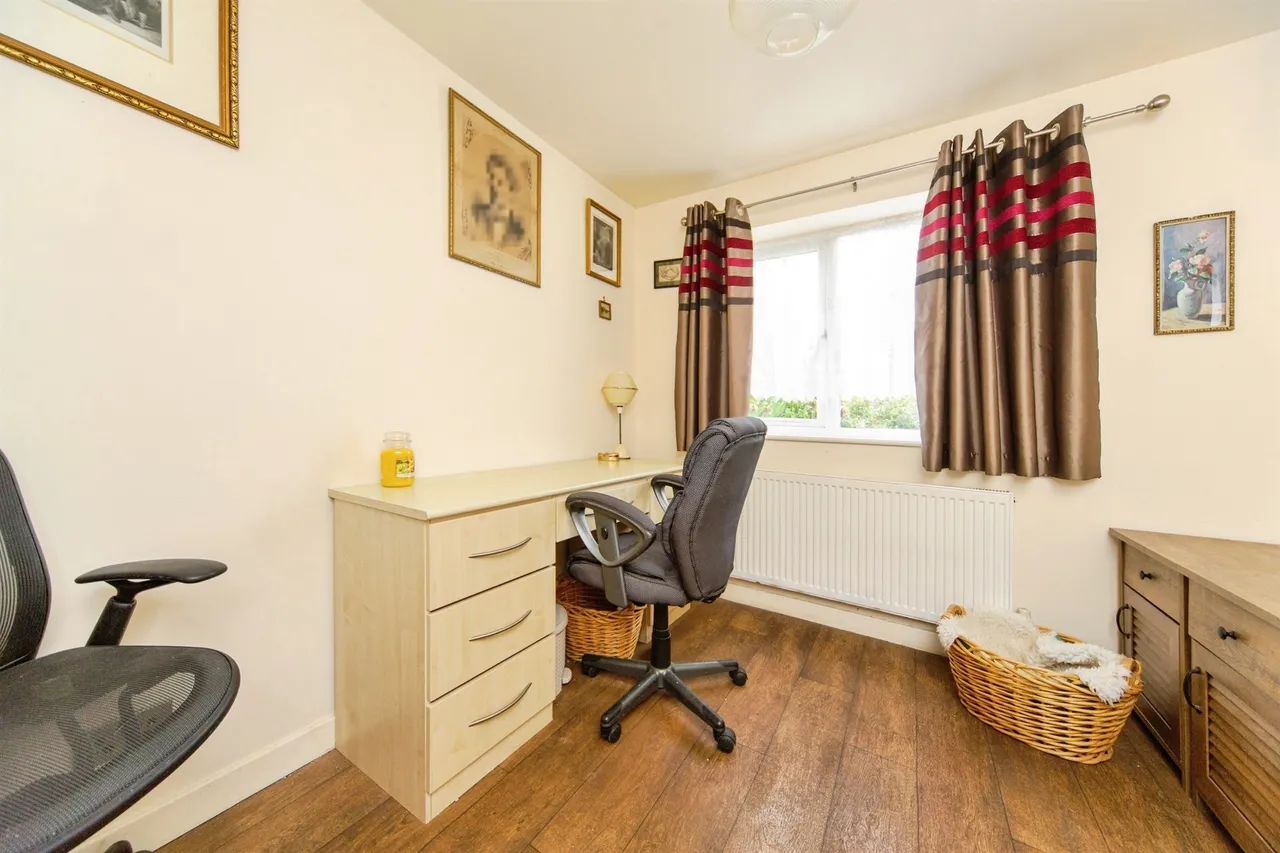 Southfield Road, Little Sutton, Ellesmere Port, photo 6