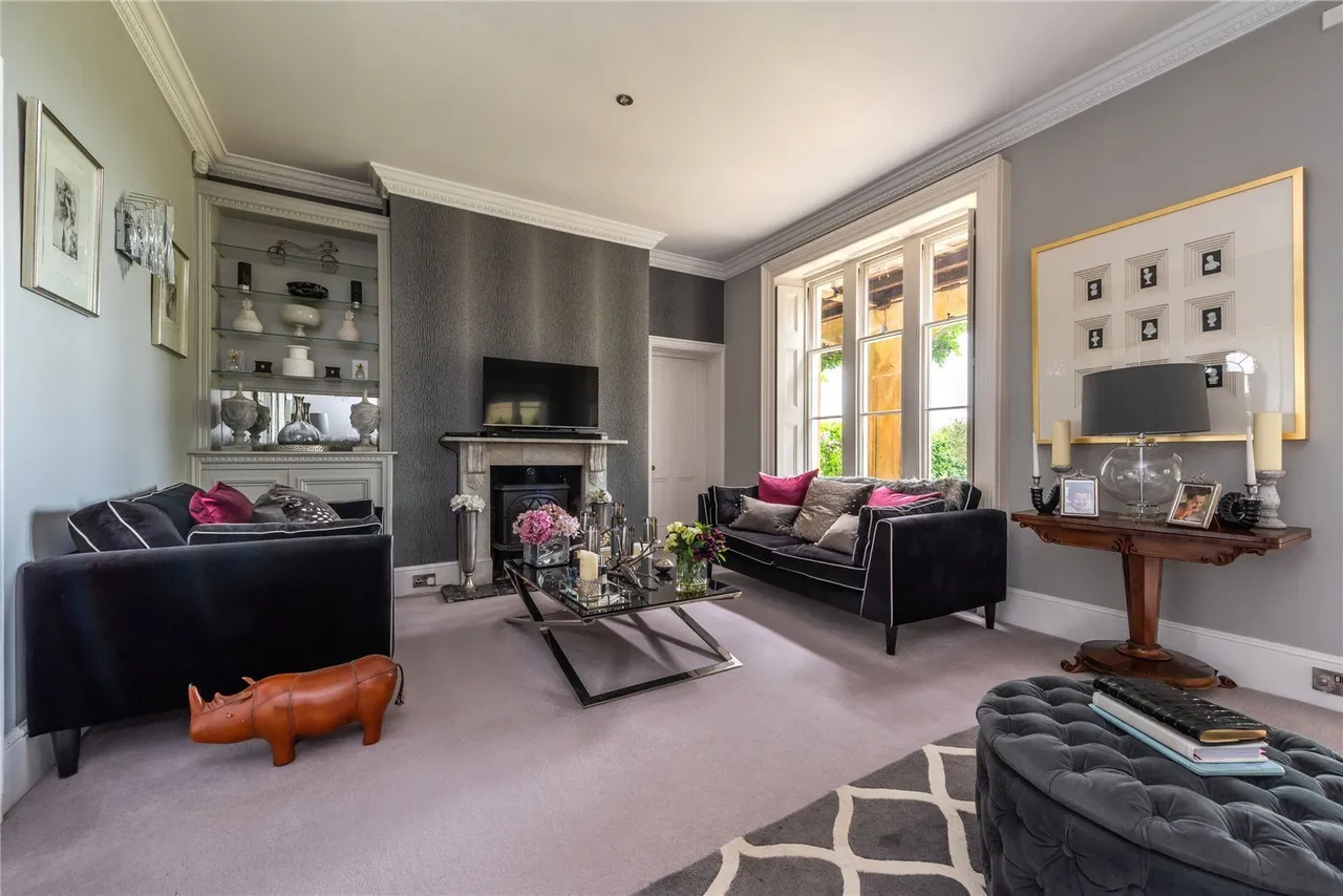 Broome Hall, Coldharbour, RH5, photo 5