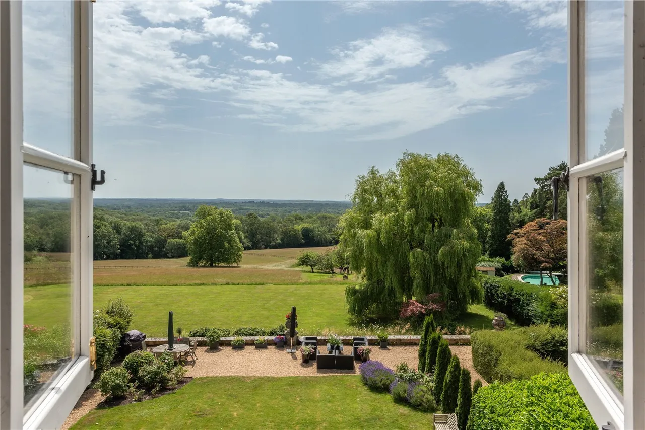 Broome Hall, Coldharbour, RH5, photo 14