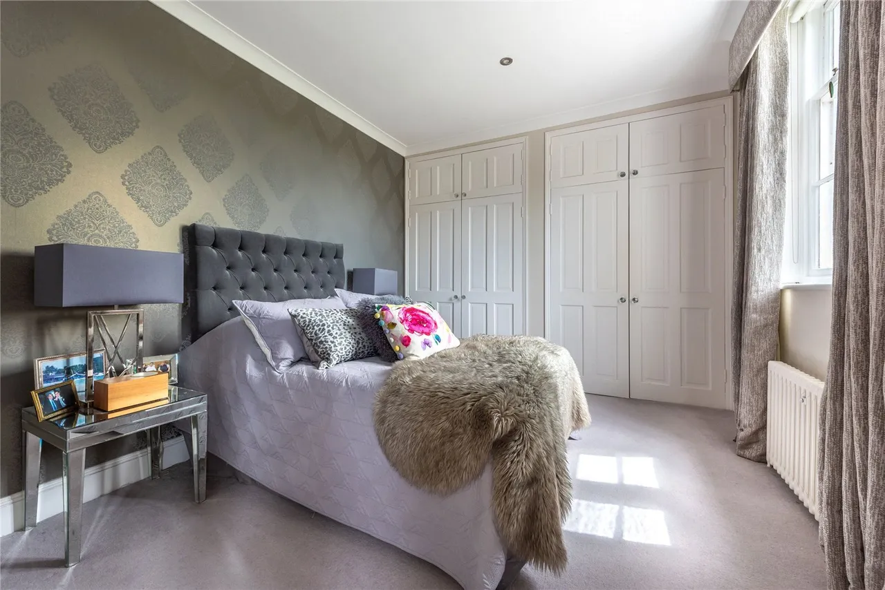 Broome Hall, Coldharbour, RH5, photo 19