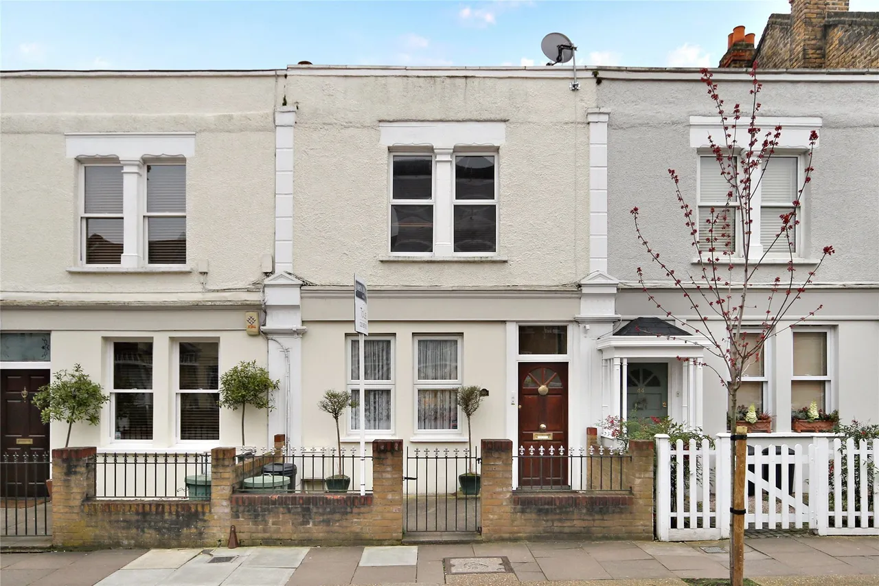 1 bed flat for sale — Brookwood Road, Southfields, London, SW18