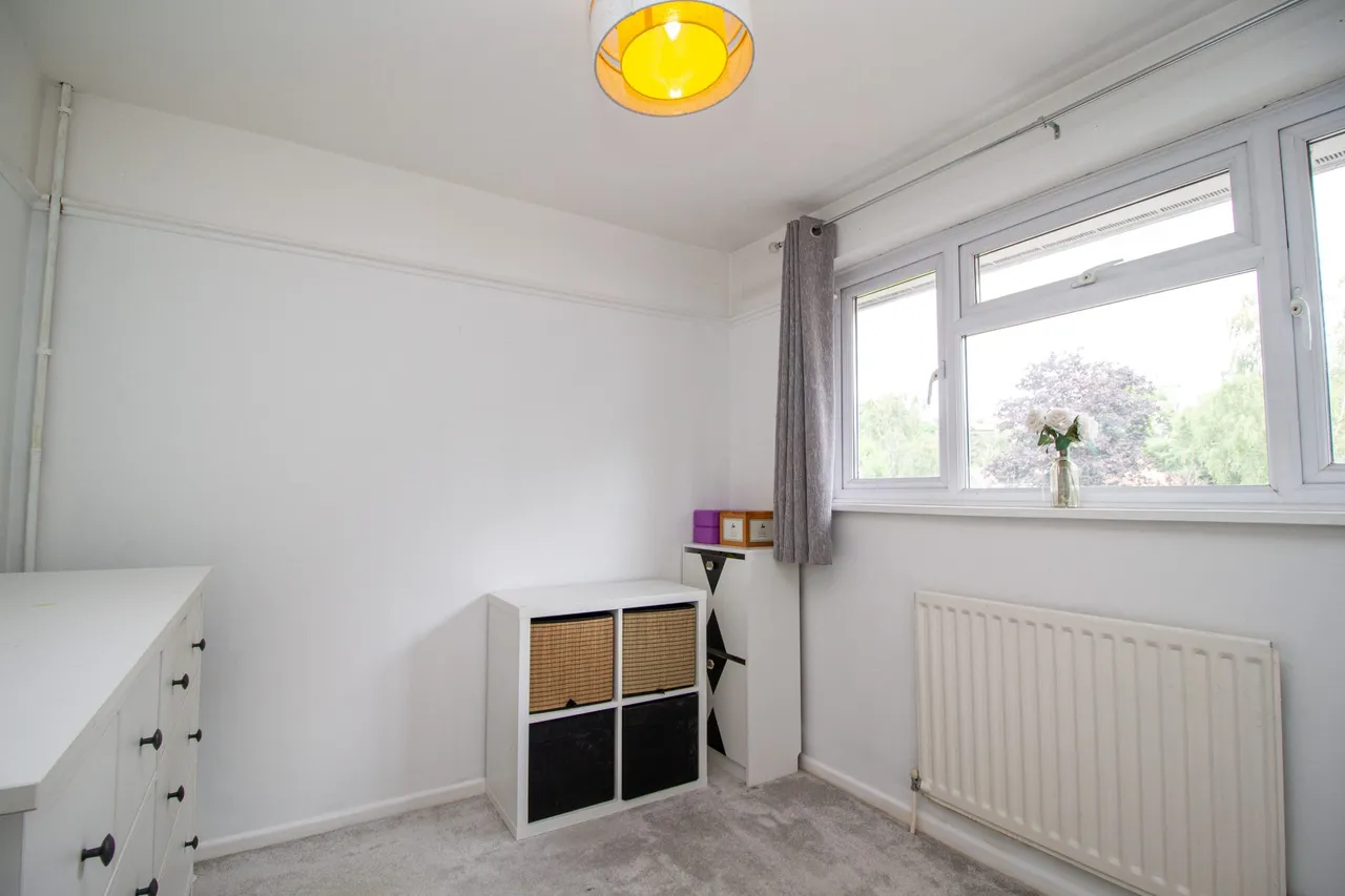 Tavistock Road, Fleet, GU51 4EE, photo 10