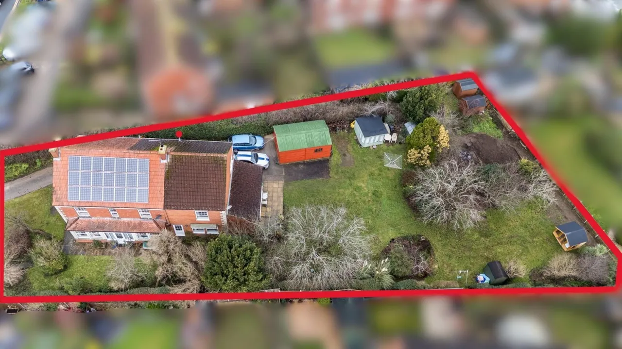 Larkhill Road, Yeovil, BA21, photo 22