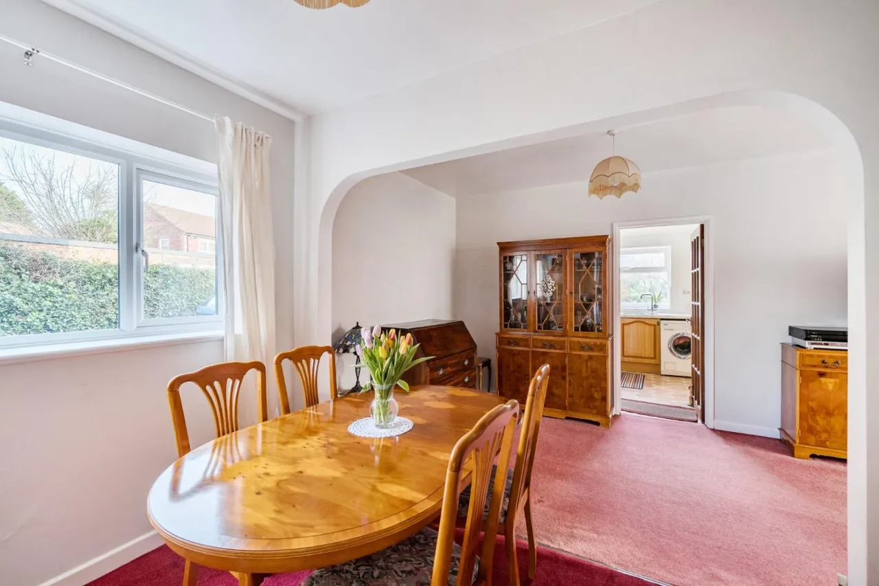Larkhill Road, Yeovil, BA21, photo 17