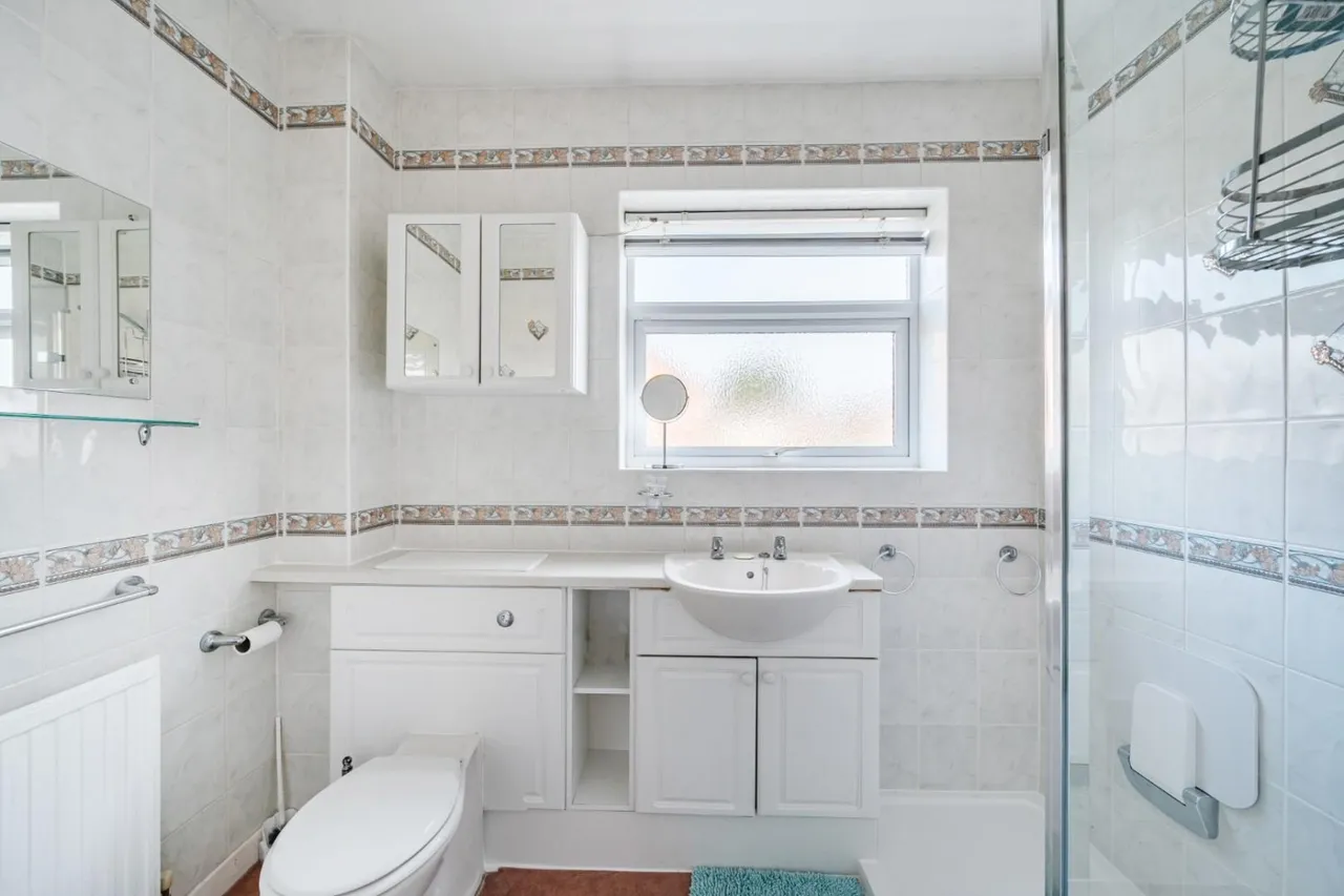 Larkhill Road, Yeovil, BA21, photo 19