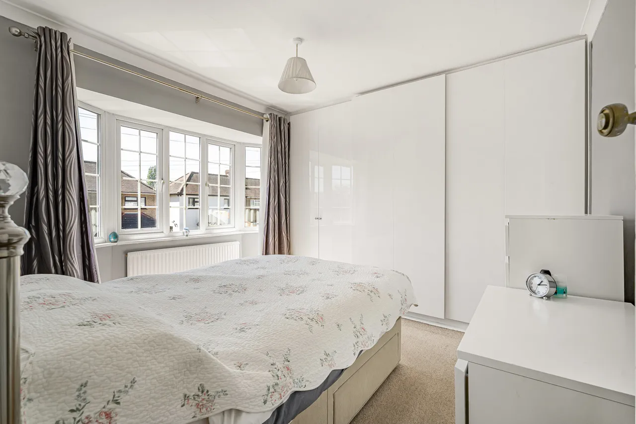 Hythefield Avenue, Egham, TW20, photo 15