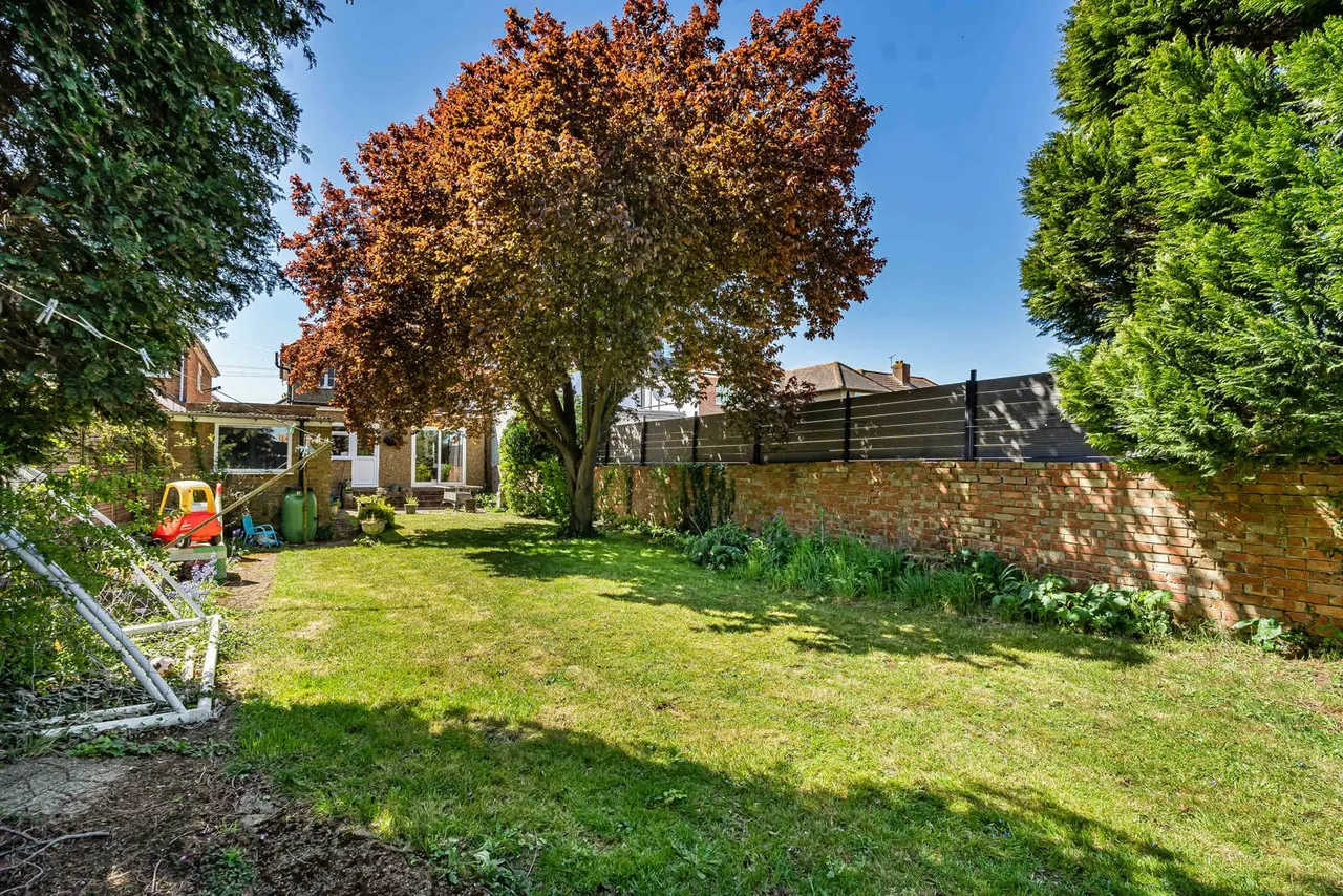 Hythefield Avenue, Egham, TW20, photo 5