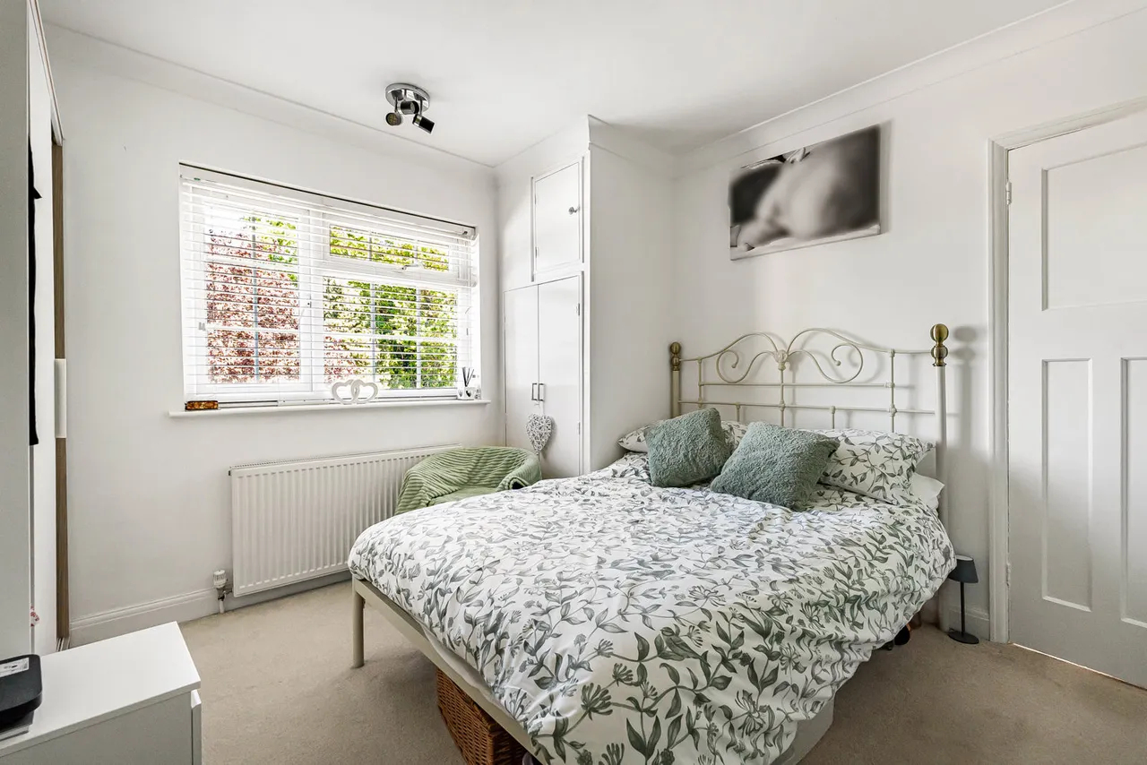 Hythefield Avenue, Egham, TW20, photo 4