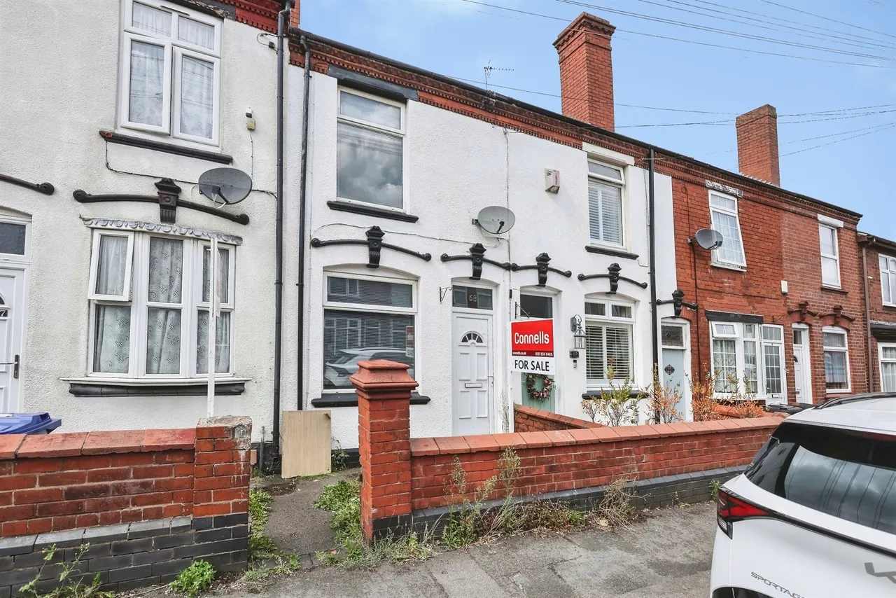 3 bed house for sale — Vicarage Road, HALESOWEN