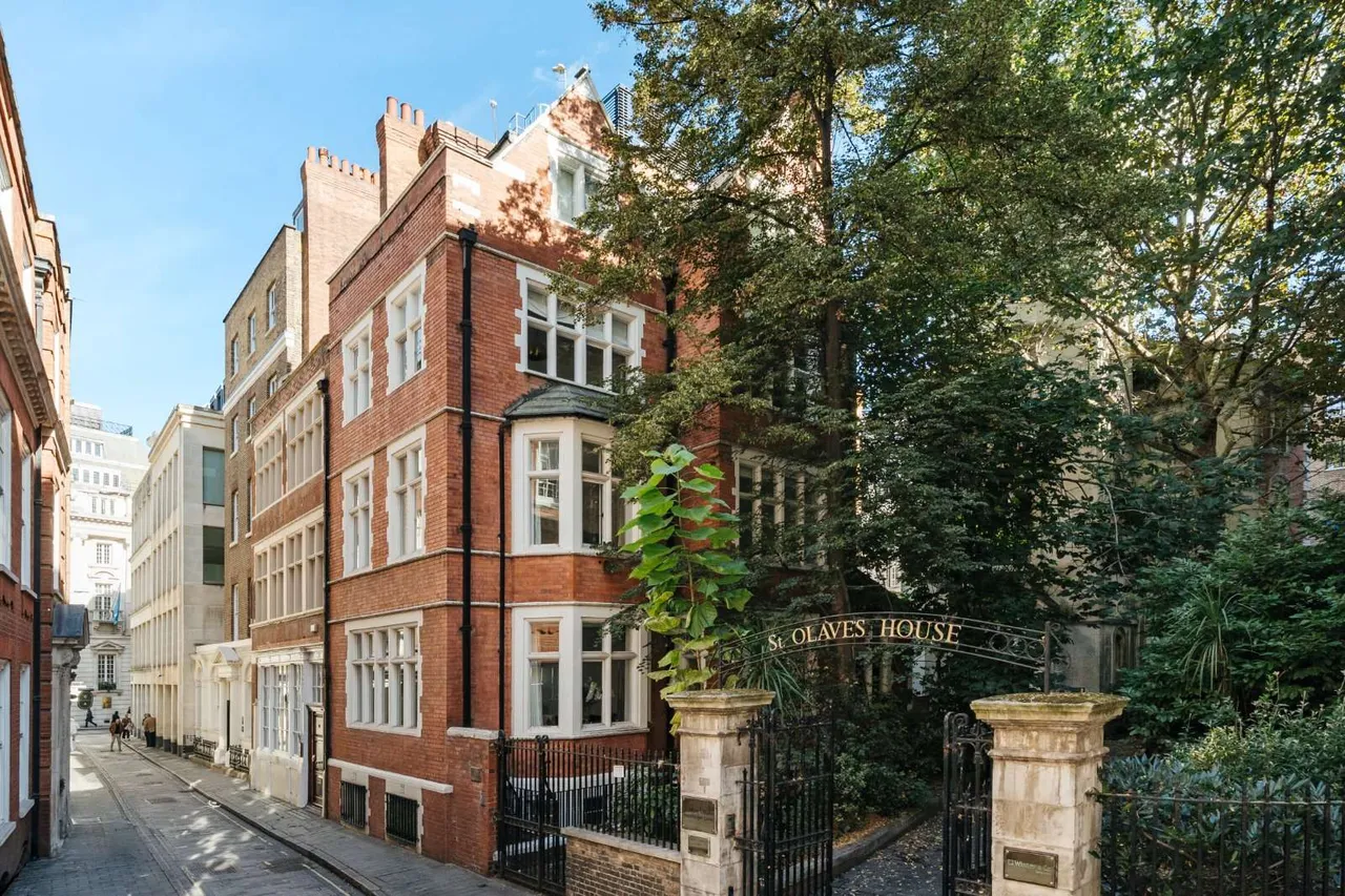 Ironmonger Lane, London, EC2V, photo 16