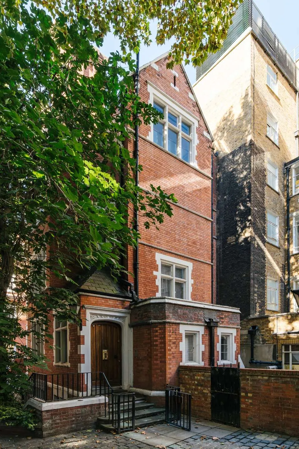 Ironmonger Lane, London, EC2V, photo 15