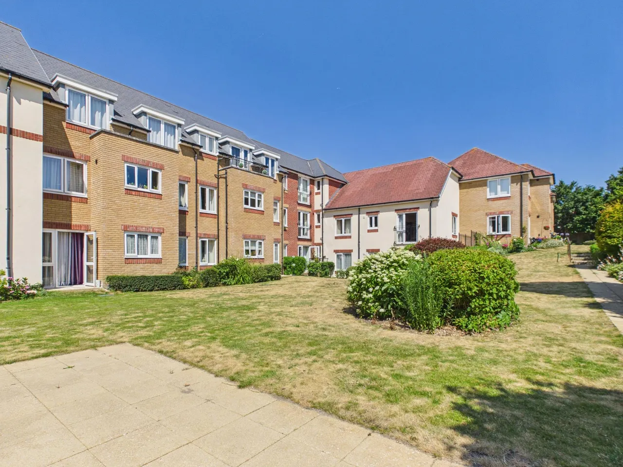 Havant Road, Drayton, PO6, photo 16