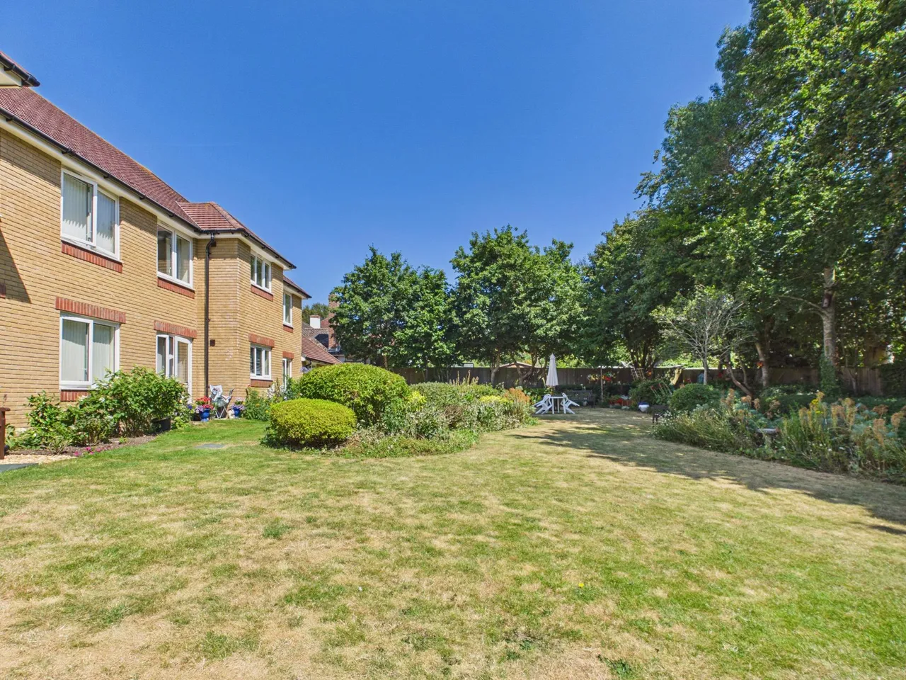 Havant Road, Drayton, PO6, photo 17