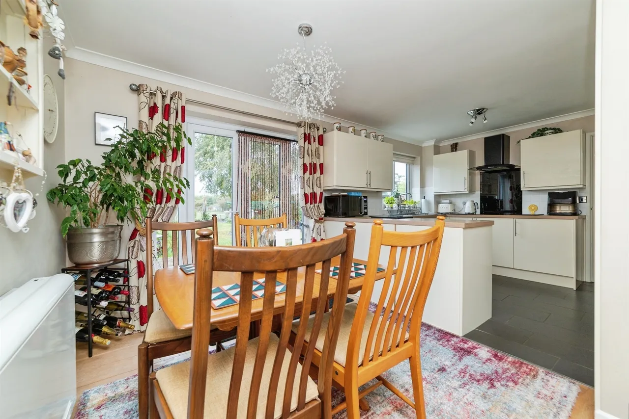 Station Road, Tempsford, SG19, photo 7