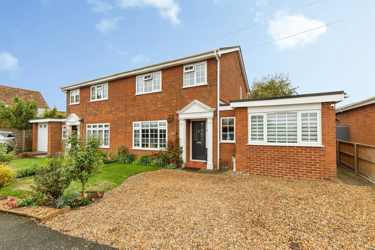 3 bed house for sale, Station Road, Tempsford, SG19