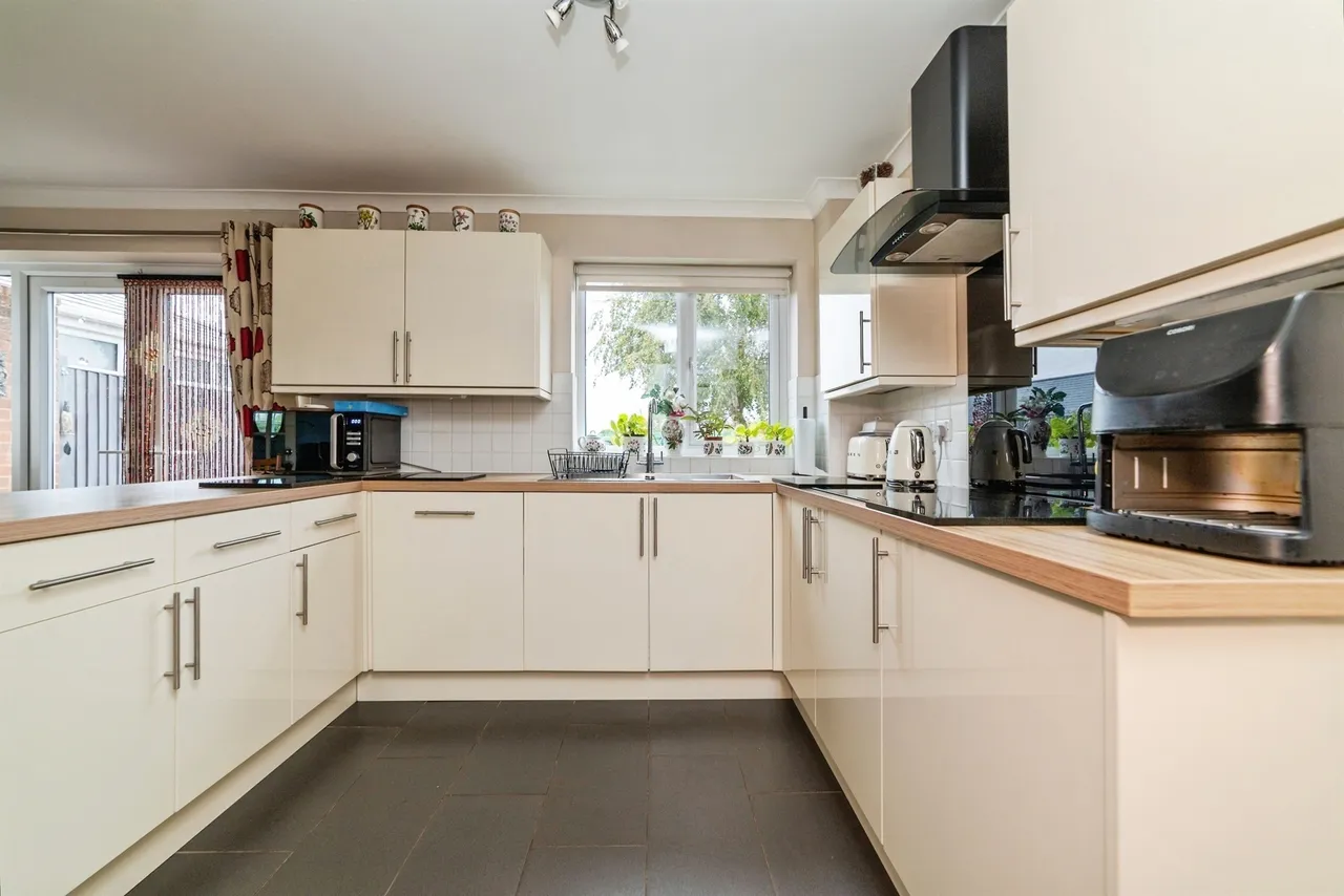 Station Road, Tempsford, SG19, photo 4