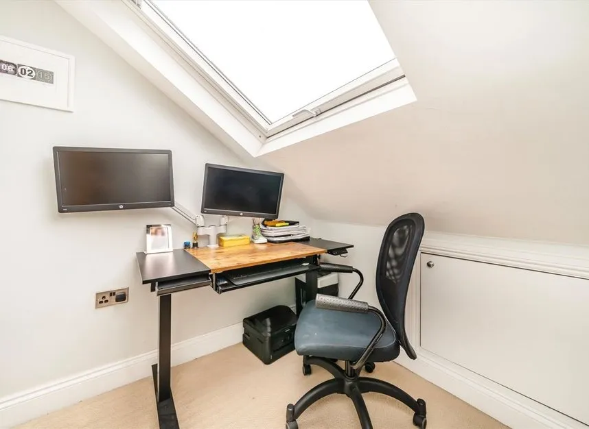 Drayton Gardens, West Ealing, W13, photo 9