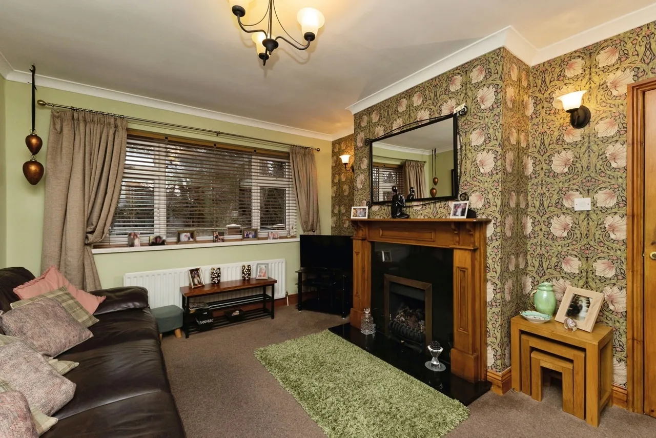 Burnside Grove, Stockton-on-Tees, Durham, TS18, photo 4