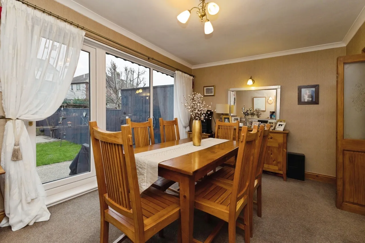Burnside Grove, Stockton-on-Tees, Durham, TS18, photo 6