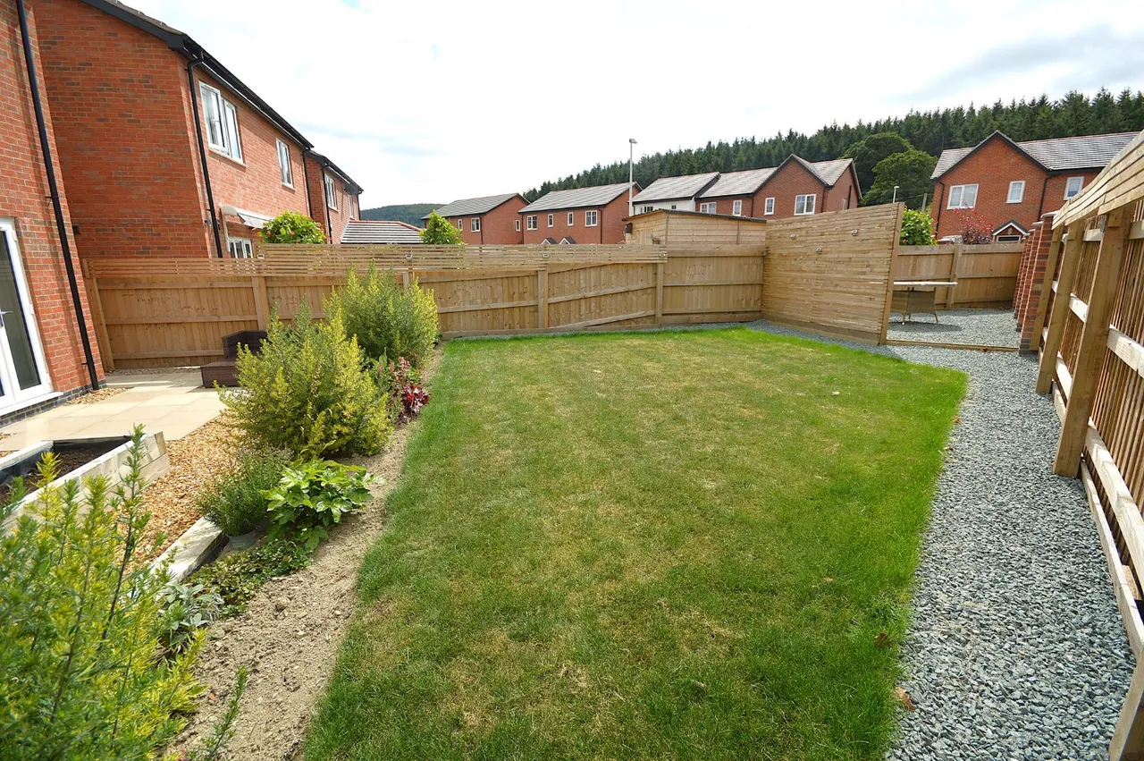 Maesderw, Sarn, photo 26