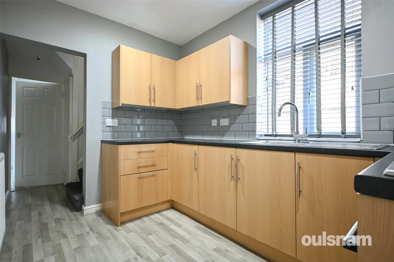 Belmont Road, Bearwood, West Midlands, B66 4EL, photo 9