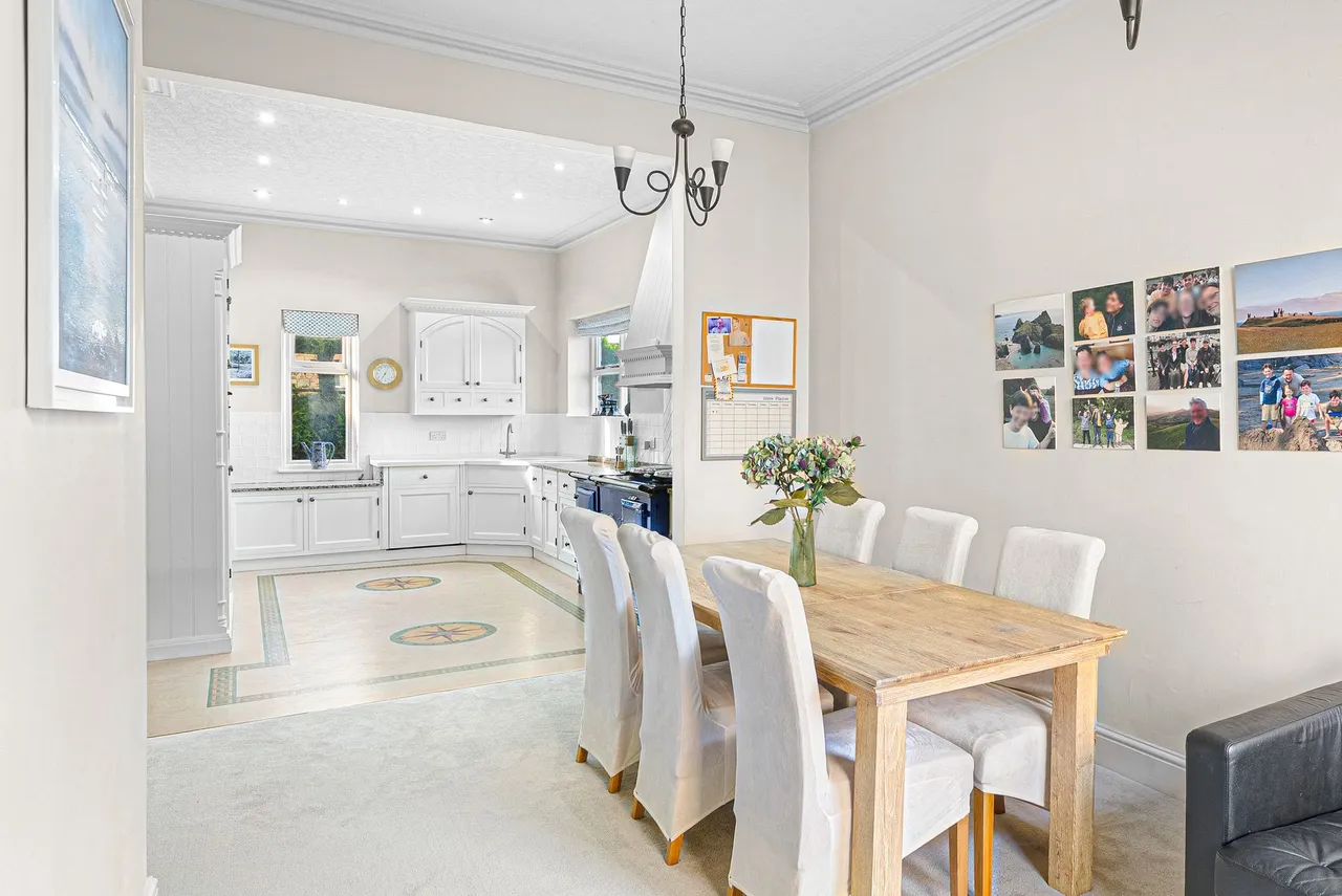 Harlow Oval, Harrogate, HG2, photo 8
