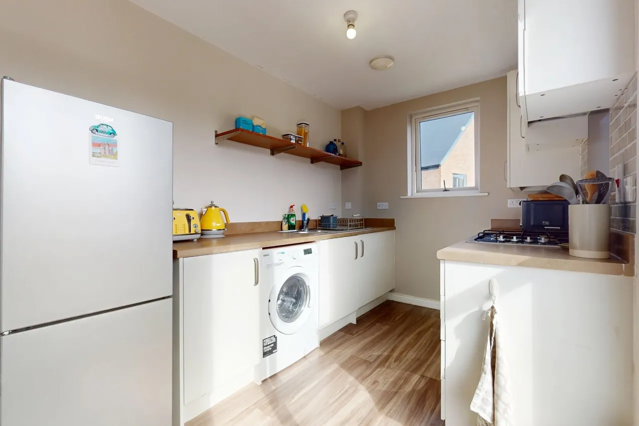 Staneford Close, Ketley, TF1, photo 3