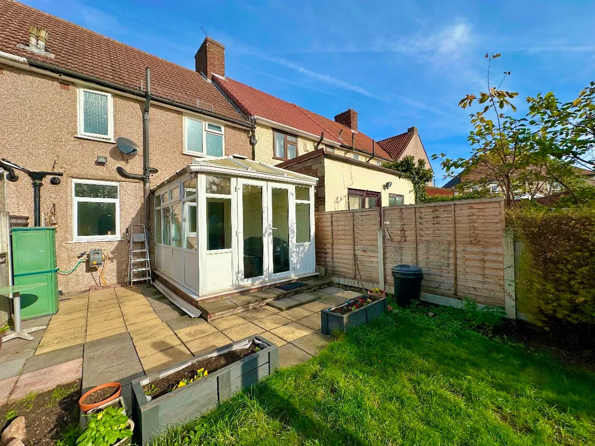 Valence Wood Road, Dagenham, photo 12