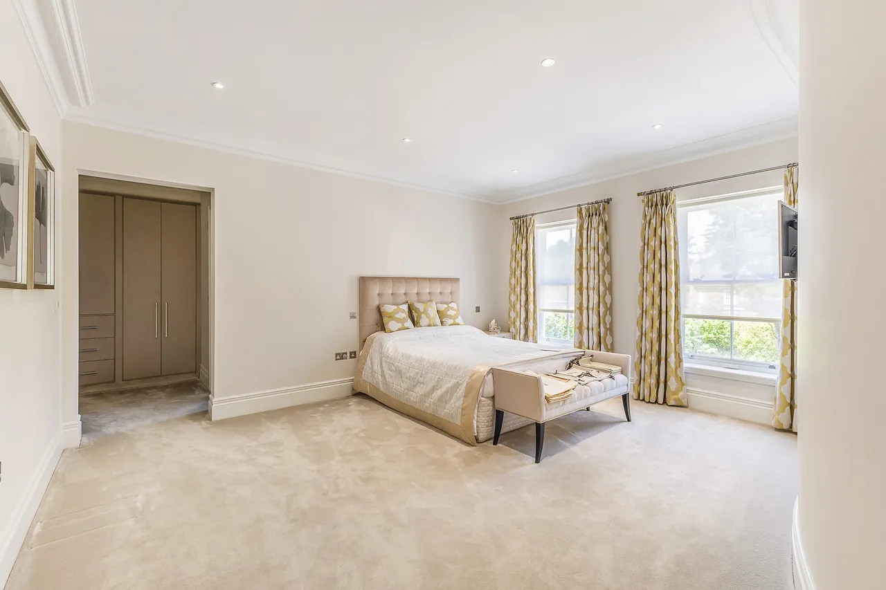 Regent's Walk, Ascot, SL5, photo 21