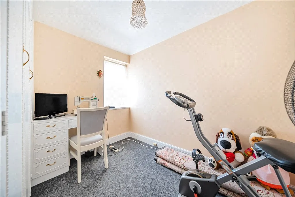 Green Lane, Edgware, HA8, photo 18
