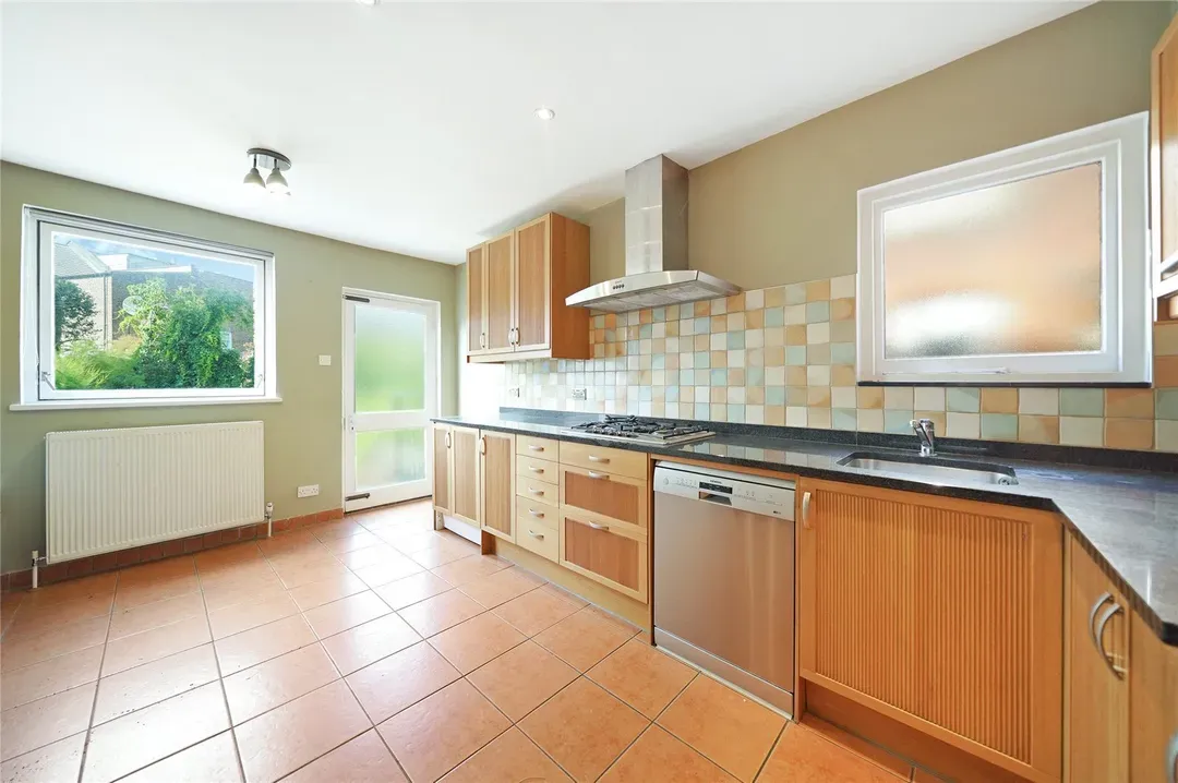 4 bed flat to rent — Hillfield Road, West Hampstead, London, NW6