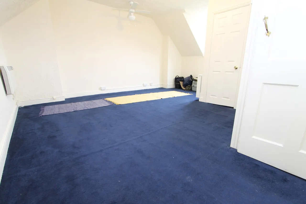 Woodfield Crescent, Kidderminster, photo 12