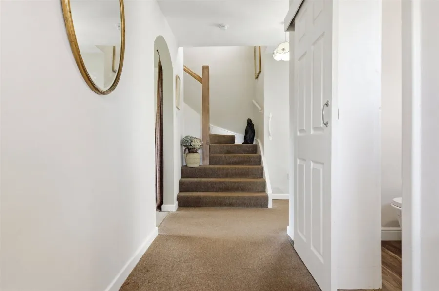 House Under Offer with 3 bedrooms in Radwinter, Saffron Walden, CB10, photo 5